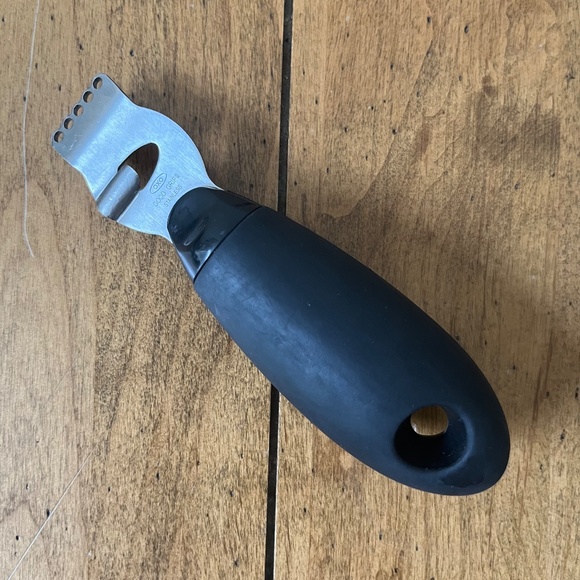 Oxo Good Grips Citrus Zester with Channel Knife - Picture 2 of 6